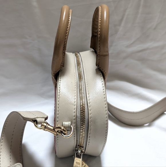 See by Chloé Shell Leather Shoulder Bag - Picture 4 of 14